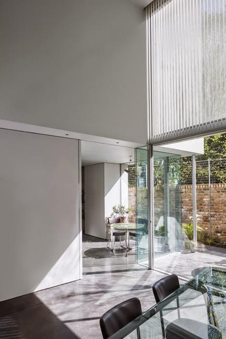 Casa con Fachada de Tela