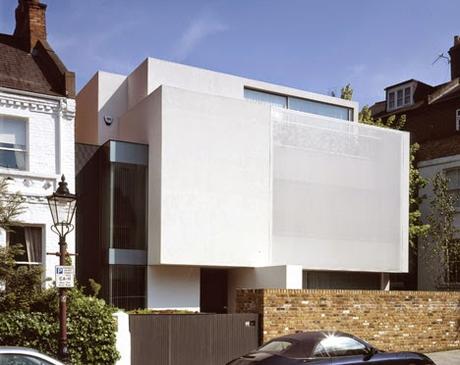 Casa con Fachada de Tela