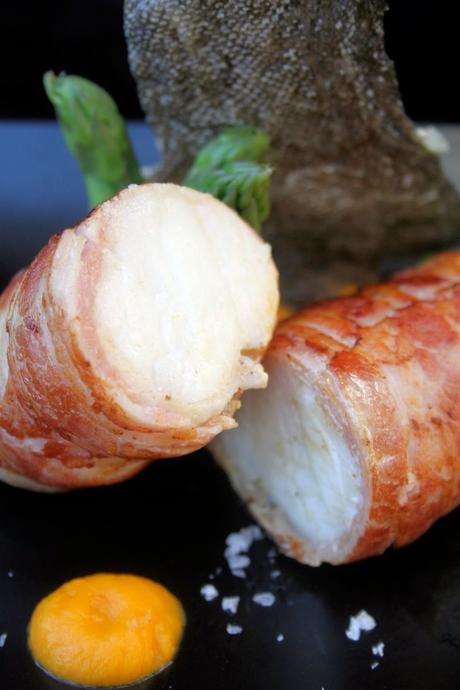 Skrei con beicon y verduritas