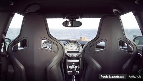 interior-salpicadero-Mini-John-Cooper-Works-r56