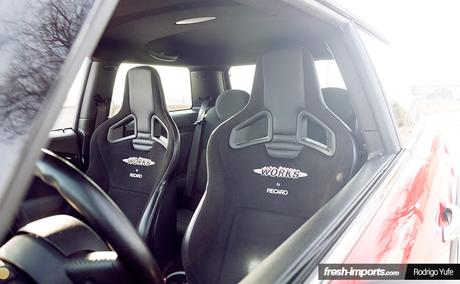 interior-Mini-John-Cooper-Works-r56