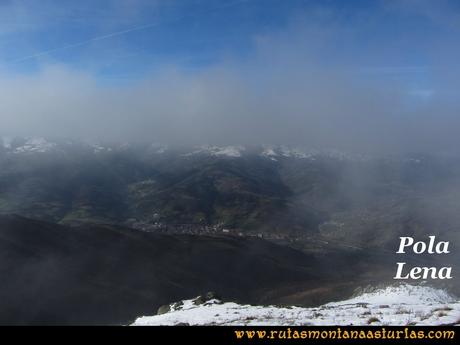 Ruta Carabanzo, Ranero: Vista de Pola de Lena desde el pico Ranero