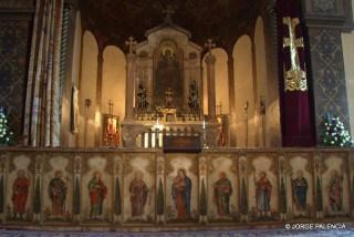 INTERIOR DE LA CATEDRAL DE ECHMIADZIN