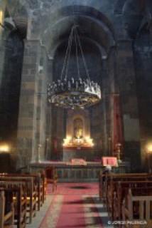 INTERIOR DE LA IGLESIA DE SANTA HRIPSIMÉ, ECHMIADZIN