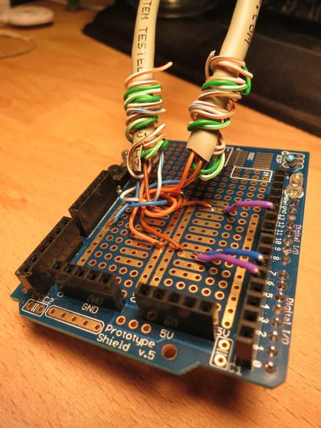 Un monitor con Netduino Protoshield cableada
