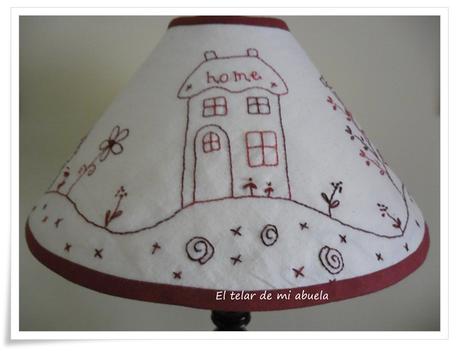 LÁMPARA EN REDWORK con dibujos de Gail Pan.