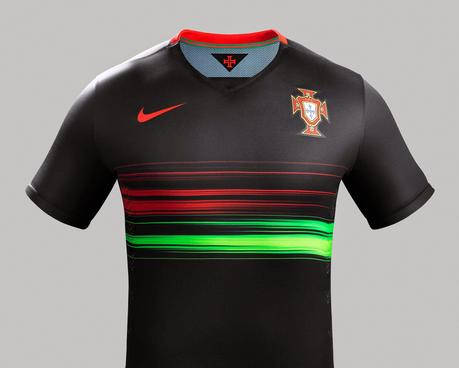 Portugal estrenó su camiseta alternativa