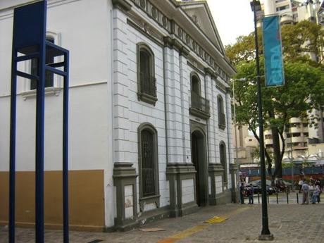 EL RECREO -  La Plaza ubicada en los alrededores de la Iglesia tiene un caso que requiere atención especializada