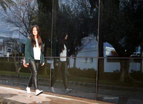 Highlights in the glass