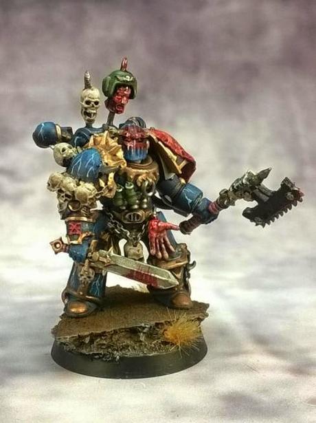 1ª Garra,presente,por Augustus b'Raass y Aaron Dembski-Bowden