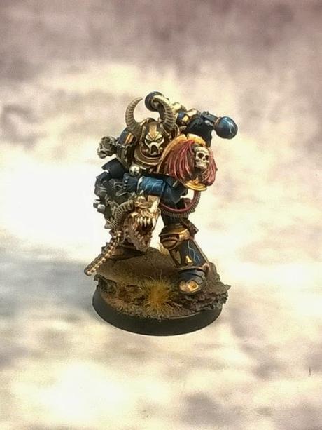 1ª Garra,presente,por Augustus b'Raass y Aaron Dembski-Bowden