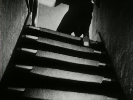 Meshes of the afternoon - 1943