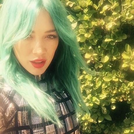 Hillary Duff pelo verde