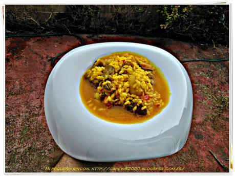 Arroz caldoso con marisco y verduras