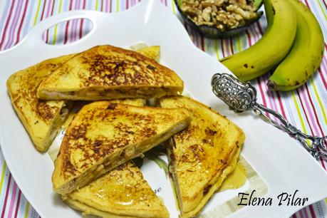 Torrijas rellenas de plátano y nueces