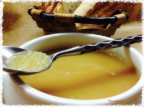 Cocido de garbanzos con sopa de fideos y sacramentos Cocido de garbanzos con sopa de fideos y sacramentos