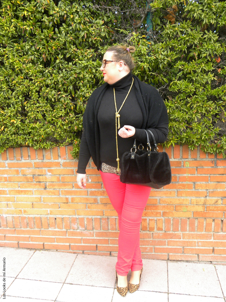 http://www.loslooksdemiarmario.com/2015/03/red-print-bienvenida-primavera.html