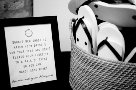 Detalles para invitados para una boda al aire libre Flips