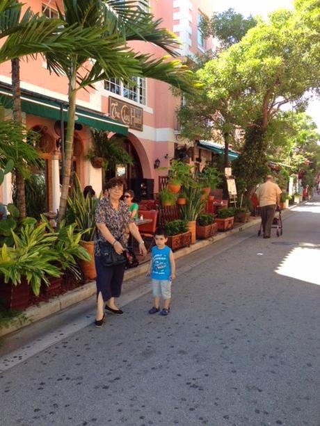 Miami por segunda vez: playita y compras en familia. Oct/2013 Miami por segunda vez: playita y compras en familia. Oct/2013