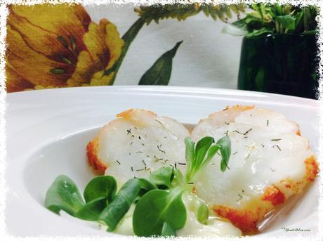 Rape alangostado con canónigos y salsa rosa Rape alangostado con canónigos y salsa rosa