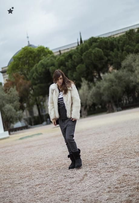 street style barbara crespo fur coat white boyfriend pants ugg boots fashion blogger outfit blog de moda street style barbara crespo fur coat white boyfriend pants ugg boots fashion blogger outfit blog de moda