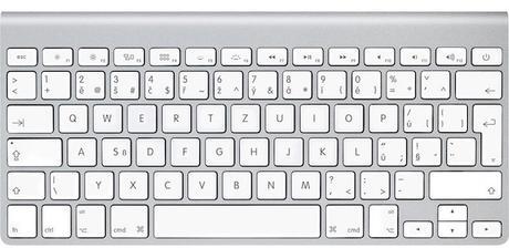Un teclado inalámbrico retroiluminado se escapa en la Apple Store Un teclado inalámbrico retroiluminado se escapa en la Apple Store