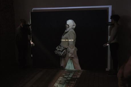 Felipe Ehrenberg, Zona de Arte (donde cualquier cosa puede acontecer!!!) (1973 – revisada en 2014). Interpretación: Javier Núñez Gasco. Foto: Pablo Duarte Medina