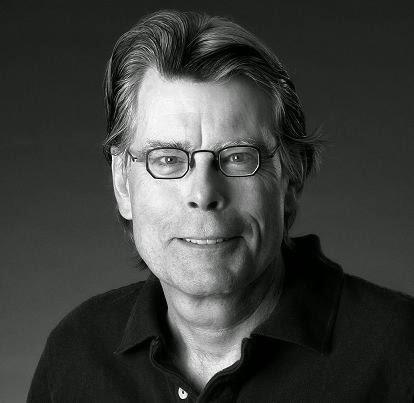 Biografía: Stephen King nació el 21 de septiembre de 1947...