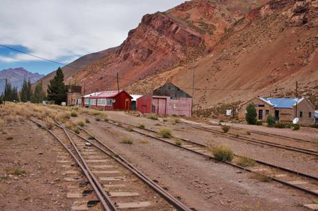 El trazado del tren Transandino que llega hasta el lugar. Foto: Sara Gordón