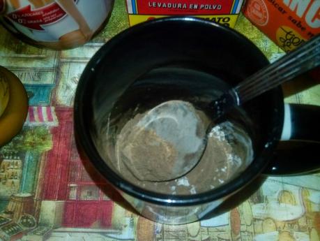 Mug Cake de crema de cacahuete
