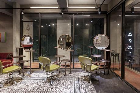 QPOT Hair Salon, un salón de belleza y residencia en Taiwán con un estilo muy singular