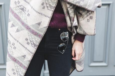 Aztec Print Aztec_poncho-Outfit-Burgundy_Jumper-Oxfords-Black_Jeans-Street_Style-91