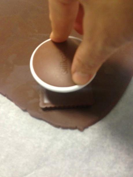 GALLETAS DE CHOCOLATE BLANCO Y NEGRO CON ANIMALITOS