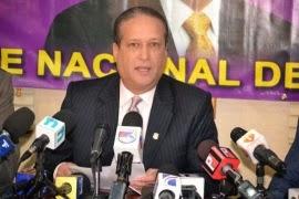 Reinaldo: Si congresistas no acatan, e pa fuera que van de PLD.
