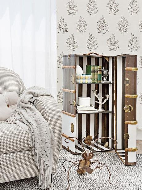 De baúl reciclado a estantería