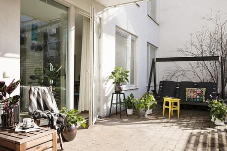 Pintando puertas de color Pintando puertas de color