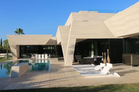 NUEVAS IMÁGENS DE LA VIVIENDA PROYECTADA POR A-CERO EN SEVILLA