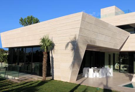 NUEVAS IMÁGENS DE LA VIVIENDA PROYECTADA POR A-CERO EN SEVILLA