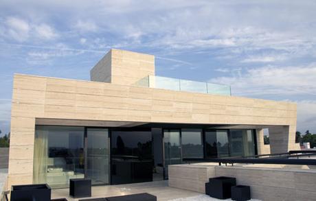 NUEVAS IMÁGENS DE LA VIVIENDA PROYECTADA POR A-CERO EN SEVILLA