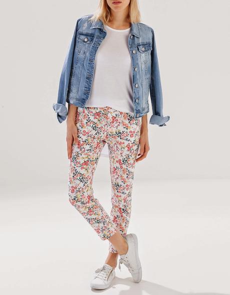 12 prendas floreadas de Stradivarius