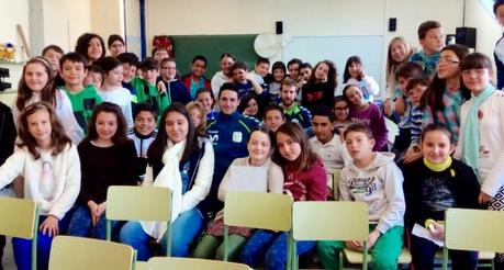 Borja y Pola, protagonistas en el CEIP Cardenal Cisneros del IV Taller de Periodismo y Hábitos Saludables