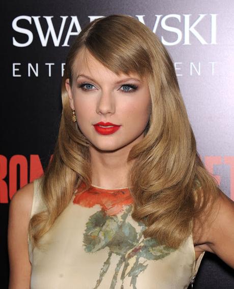 Ocho momentos en los que Taylor Swift eligió usar pintalabios rojo.