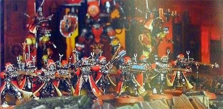 Portada de la WDW 61(En alemán) y mas fotos de los Skitarii(Y Khorne)