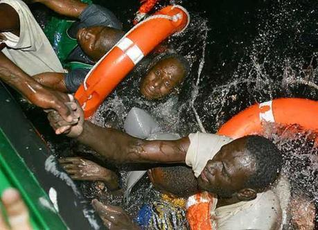 Subsahariano, ven en avión lowcost. #EuroDrama Subsahariano, ven en avión lowcost. #EuroDrama