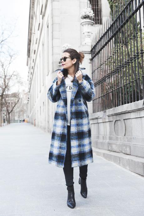 Checked_Coat-White_Top_Fashion_Pills-Ray_Ban-Asos-Street_Style-Collage_Vintage-Checked_Coat-White_Top_Fashion_Pills-Ray_Ban-Asos-Street_Style-Collage_Vintage-53