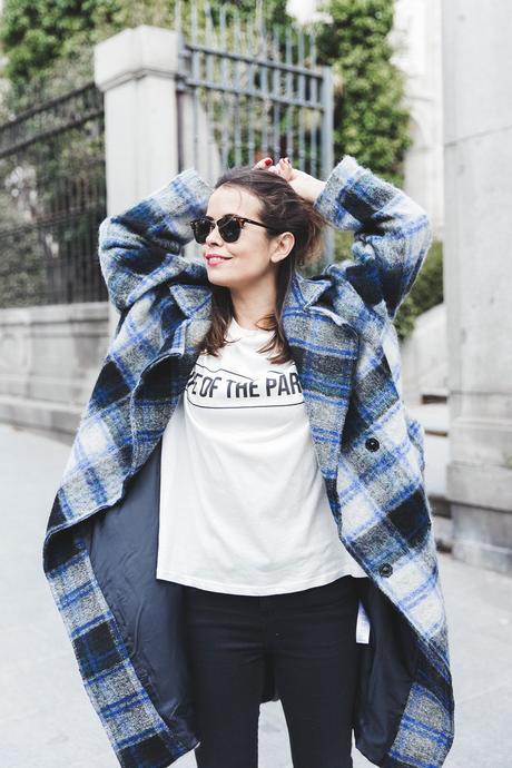 Checked_Coat-White_Top_Fashion_Pills-Ray_Ban-Asos-Street_Style-Collage_Vintage-25