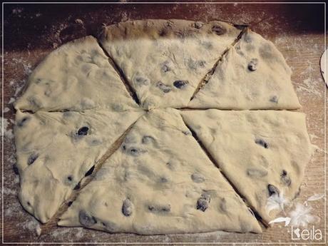 Fougasse de aceitunas negras