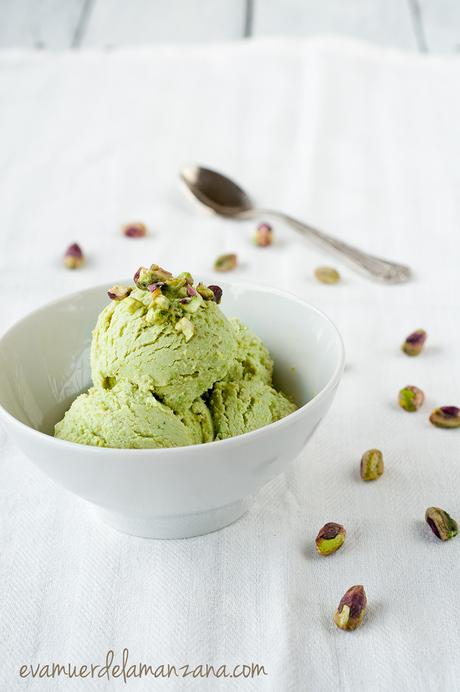 Receta: Helado de Pistacho (sin lácteos, sin huevos, sin azúcar refinado)
