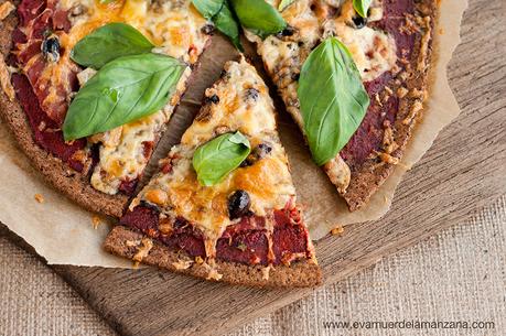 Masa de pizza paleo con coliflor