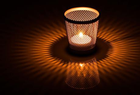 Cena a la luz de las velas